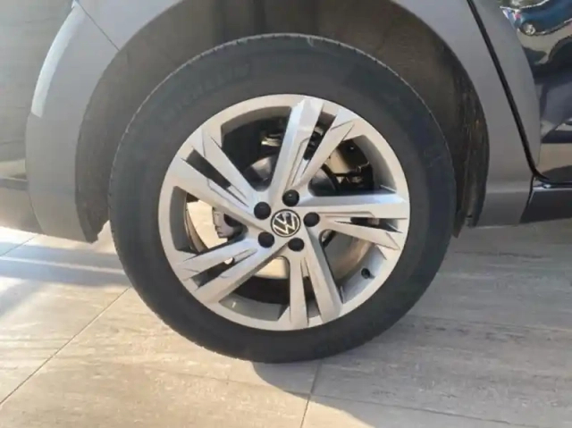 Volkswagen Taigo 1.5 tsi 150ch r-line dsg7 — photo 6