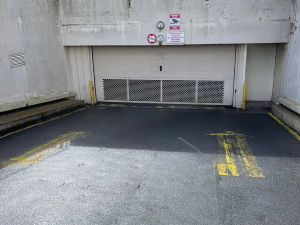 Parking 10 m²