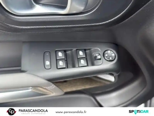 Citroën C5 Aircross hybrid 225ch c-series e-eat8 — photo 12