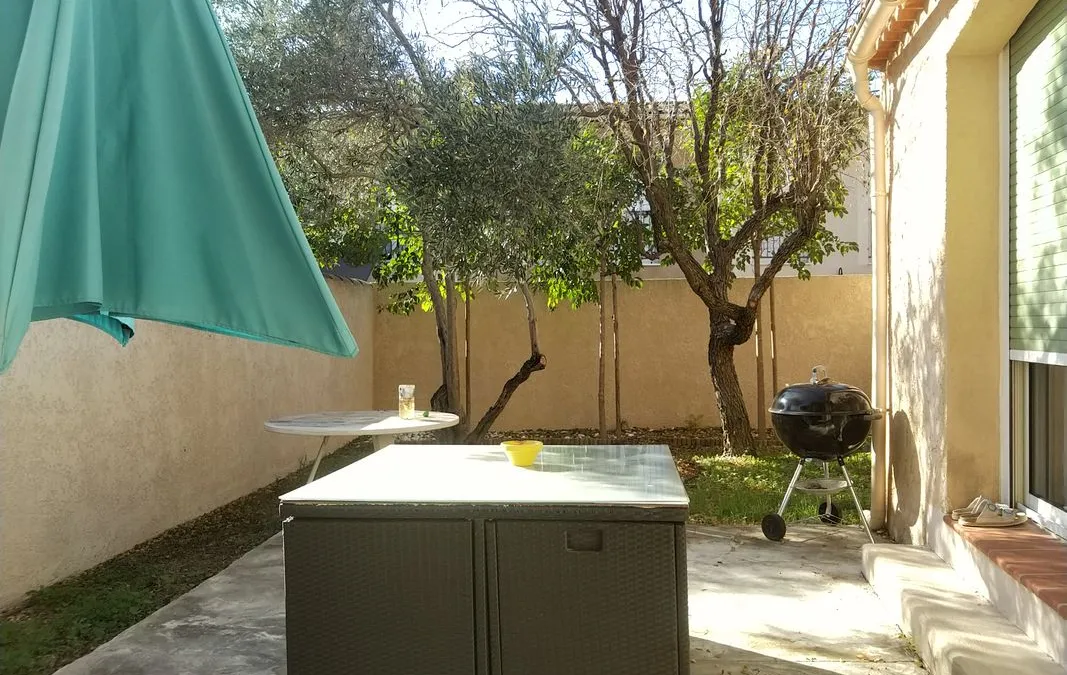 Photo 3
