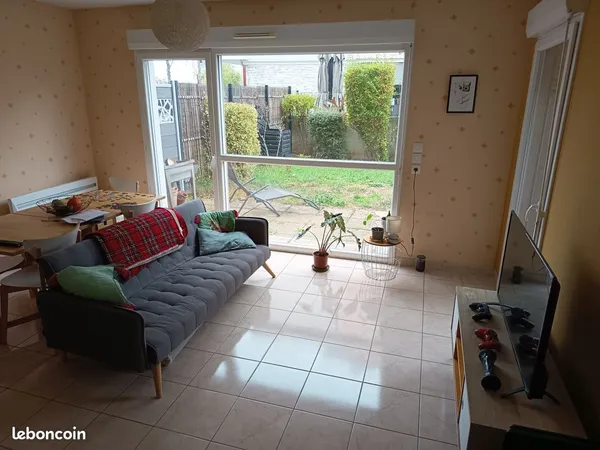 Beau T2 46 M² très calme quartier Près Thomas
