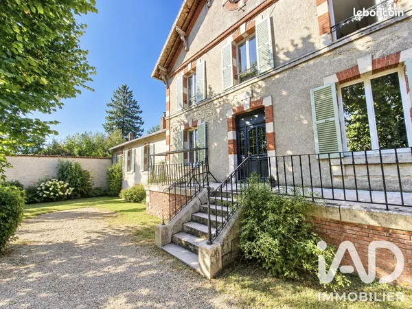 Maison de ville 6 pièces 195 m²