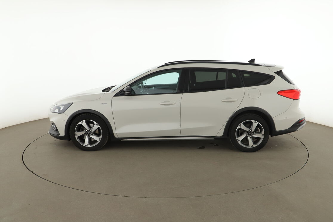 Ford Focus SW 2.0 EcoBlue Active Auto — photo 2