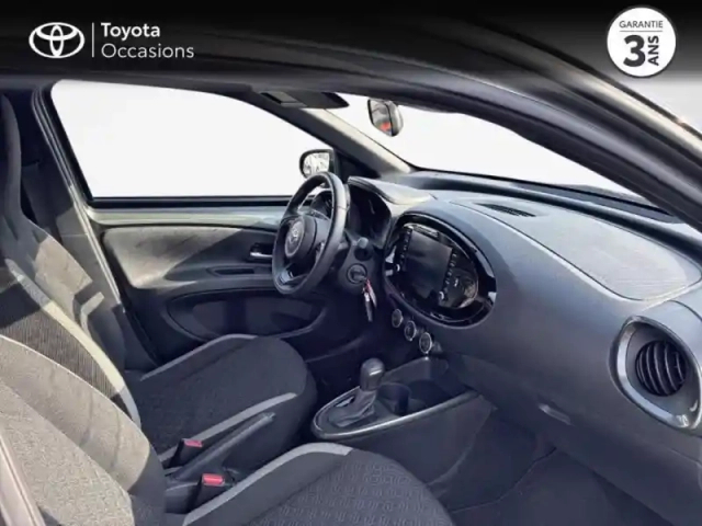 Toyota Aygo x 1.0 vvt-i 72ch design my24 — photo 6