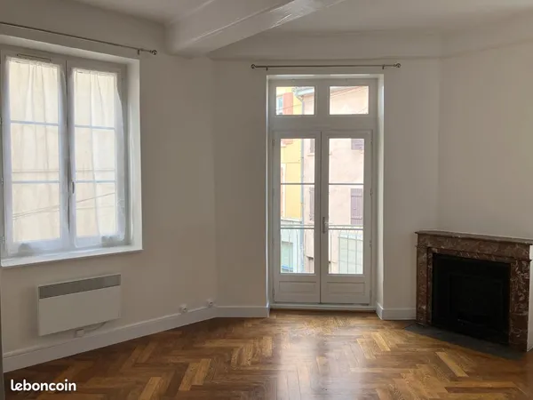 Appartement 3 pièces Saint Rambert Ile Barbe Lyon 9