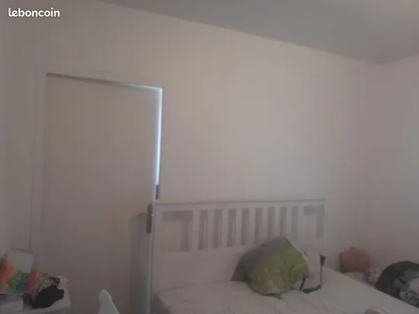 Colocation sevran chambre partagée