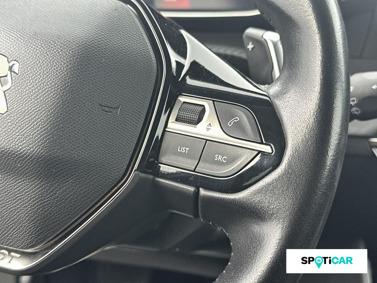 Peugeot 2008 1.5 bluehdi 130ch s&s allure pack eat8 125g — photo 16
