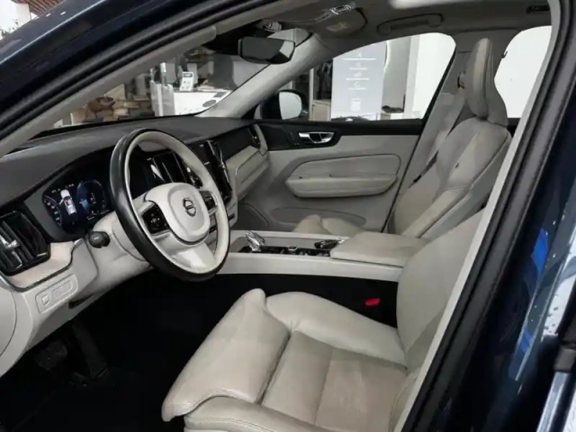 Volvo Xc60 t6 recharge awd 253 ch + 87 ch geartronic 8 inscription luxe — photo 8