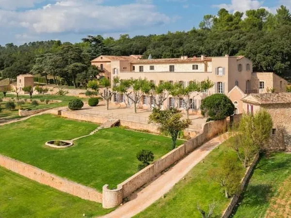 Magnifique Chateau Viticole