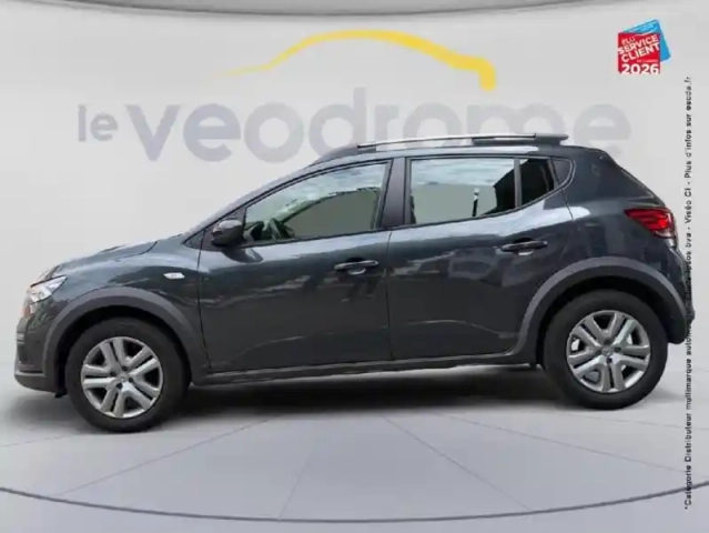 Dacia Sandero 1.0 tce 90ch stepway confort -22 — photo 9