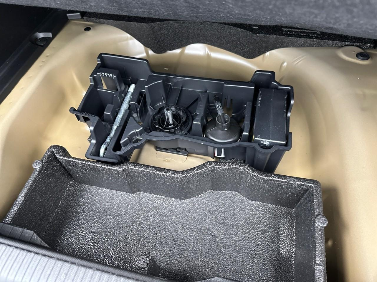 Peugeot 2008 100 s&s bvm6 style — photo 31