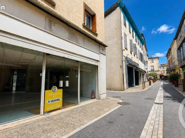 Local commercial 135 m²