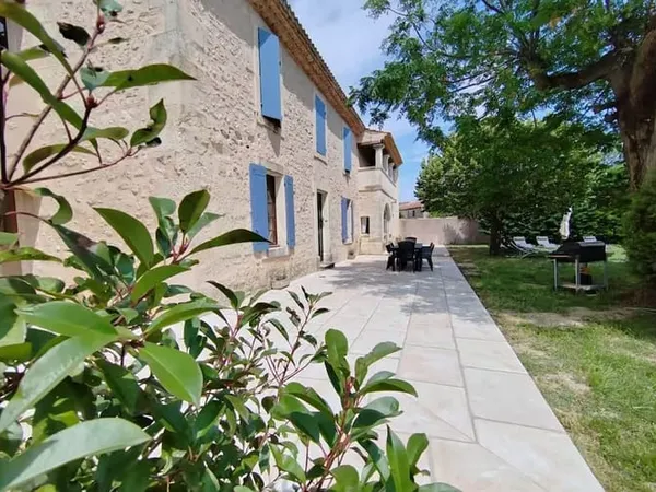 Maison 9 pièces 269 m²
