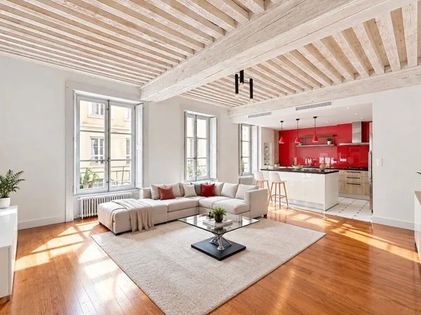 Appartement 4 pièces 150 m²