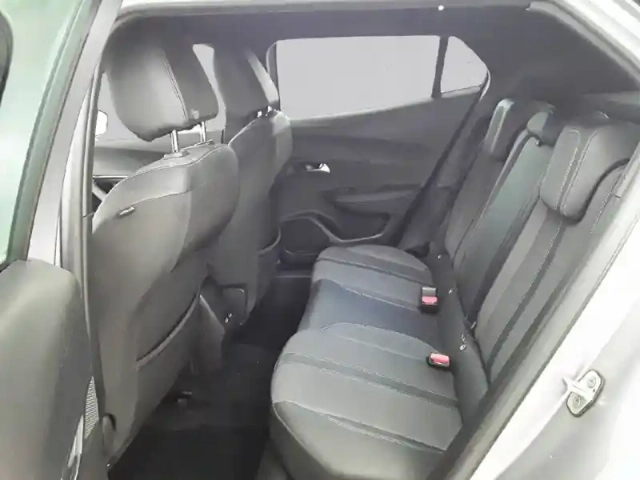 Peugeot 2008 bluehdi 130 s&amp;s eat8 — photo 12