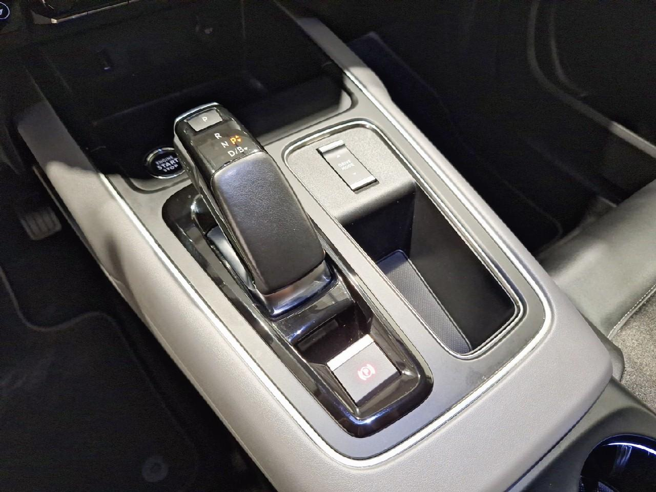 Citroën C5 Aircross hybride rechargeable 225 s&s e-eat8 c-series — photo 16