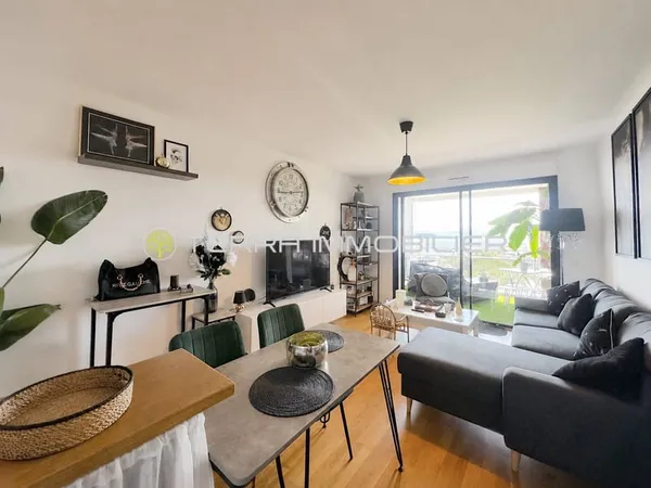 APPARTEMENT T2 MEUBLÉ VUE MER AJACCIO ASPRETTO