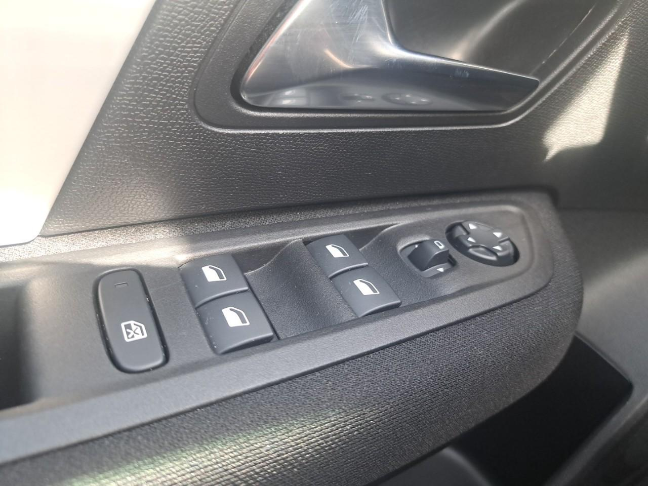 Citroën C4 hybride 100 e-dcs6 you — photo 24