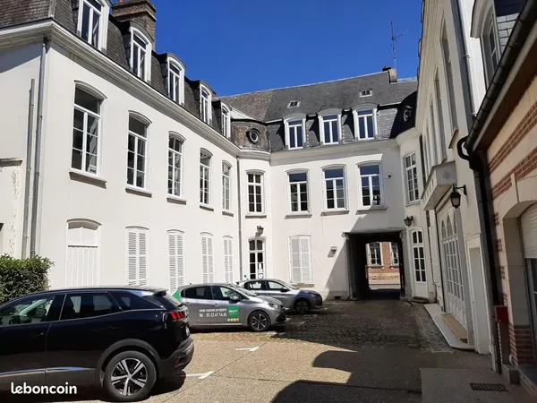 Bureaux 246 m²
