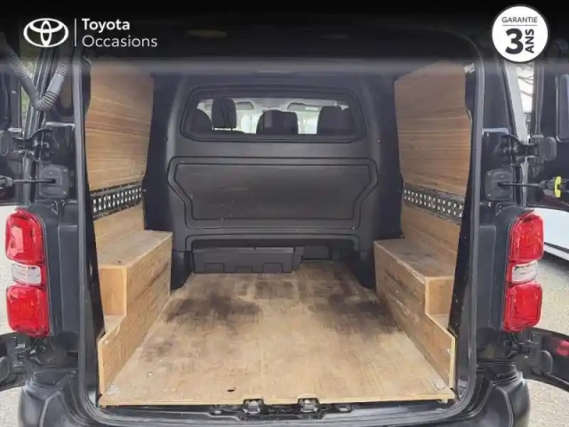 Toyota Proace medium 2.0 d-4d 180 cabine approfondie business bva rc23 — photo 10