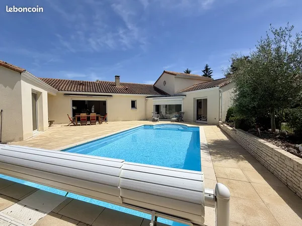 Maison 6 pièces 180 m²