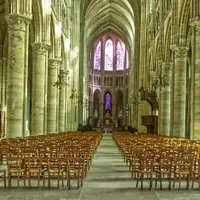 Marché immobilier Soissons 2026 : prix, cathédrale, abbaye Saint-Jean-des-Vignes, TER vers Paris et une sous-préfecture à 1 706 €/m², 42 % moins chère que Reims