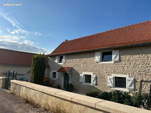 MAISON T7 210m2 avec vue dégagée