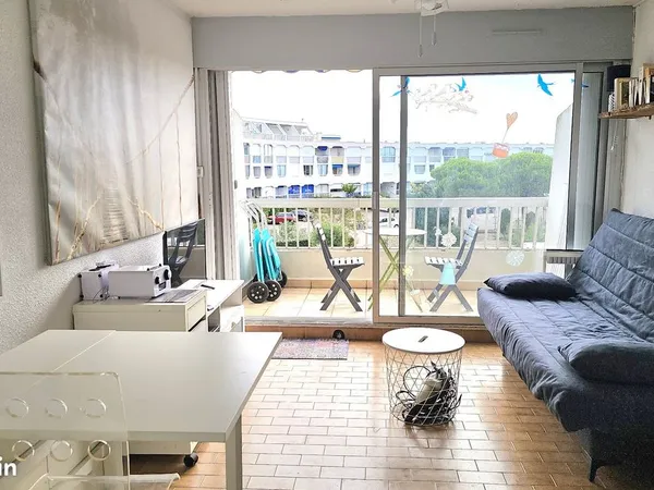 Studio 1 pièce 19 m²