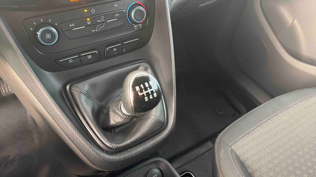 Ford TRANSIT CONNECT FGN L1 1.0E100 E85 S&amp;S — photo 18