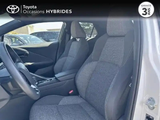 Toyota C-Hr 2.0 hybride rechargeable 225ch graphic my26 — photo 11