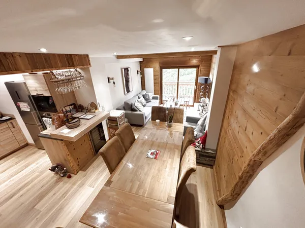 COUP DE COEUR POUR CE BEL APPARTEMENT 4 CHAMBRES CENTRE STAT