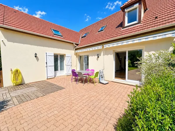 Maison 8 pièces 154 m²