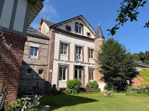 Maison 8 pièces 200 m²