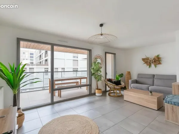 Appartement 4 pièces 80 m²