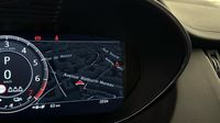 Jaguar E-Pace P300e PHEV 309ch R-Dynamic SE — photo 9