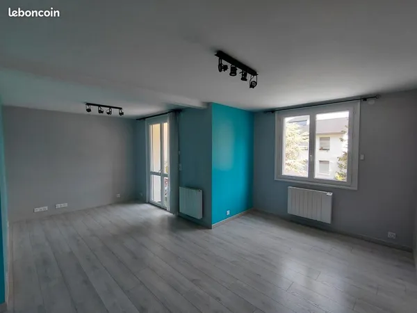T2 de 50 M2 avec garage - proche centre ville