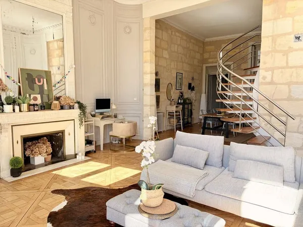 Appartement 5 pièces 160 m²