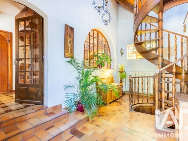Maison 6 pièces 140 m²