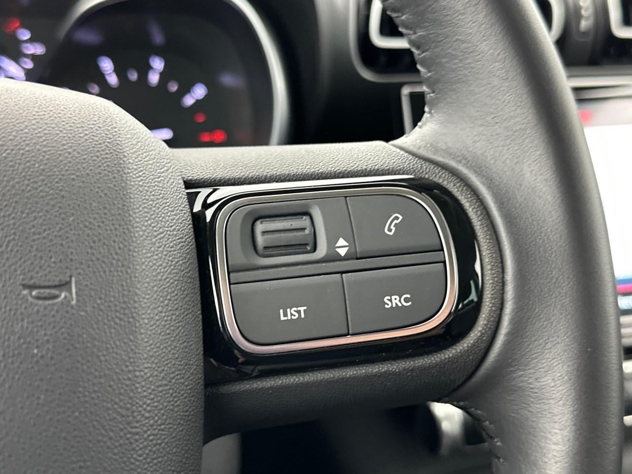 Citroën C3 Aircross puretech 130 s&s eat6 shine — photo 19
