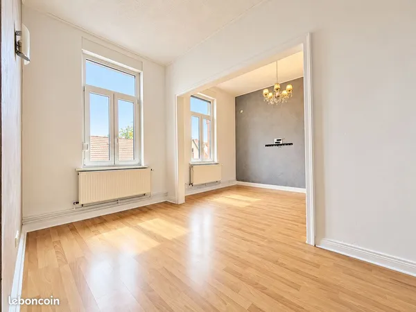 Appartement 101 m² - 3 chambres - 2 parkings - Haguenau