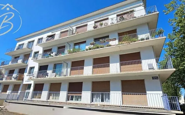 Appartement 10 pièces 203 m²