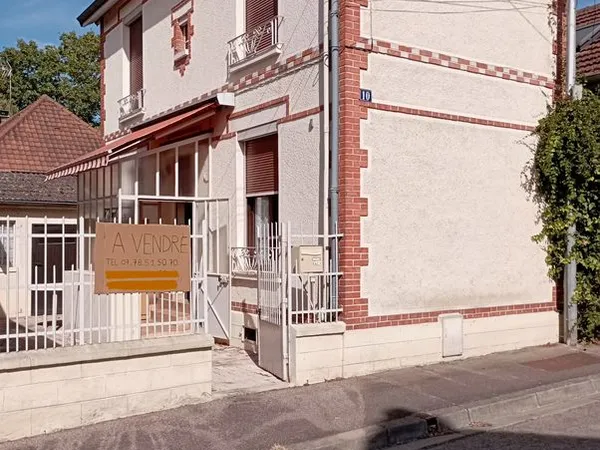 Maison à vendre Sainte-Savine T3