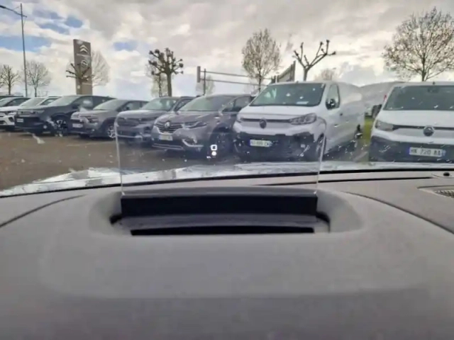 Citroën C4 puretech 130 s&amp;s bvm6 — photo 21