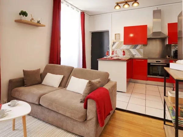 NÎMES (30000) - Rue de la Pitié - Appartement T2 meublé mode