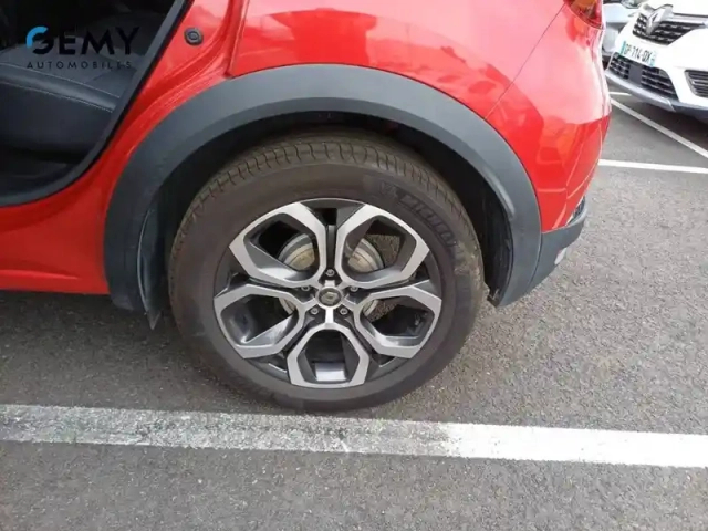 Renault Captur tce 130 edc fap — photo 11