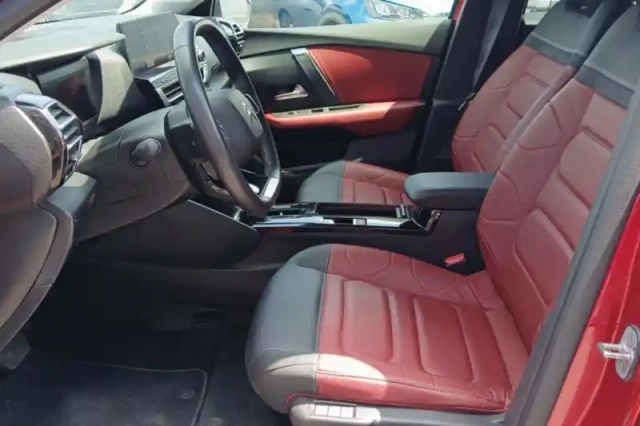 Citroën C4 e- 136 ch automatique — photo 10
