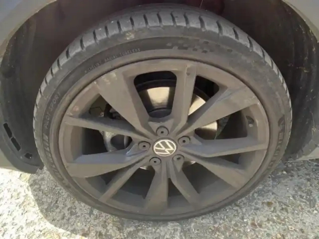 Volkswagen T-Roc 1.5 tsi evo2 150ch r-line dsg7 — photo 13