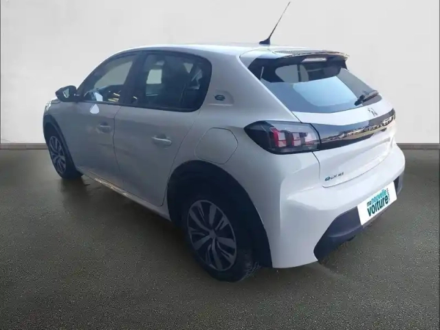 Peugeot 208 electrique 50 kwh 136ch — photo 7