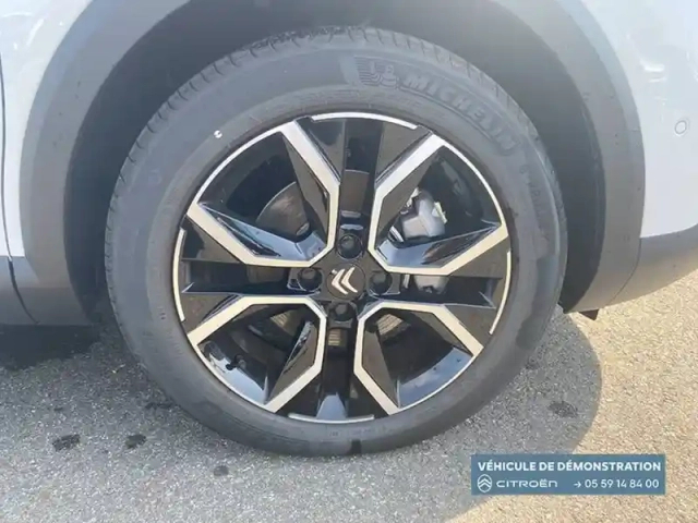 Citroën C4 e- 136 ch automatique — photo 24