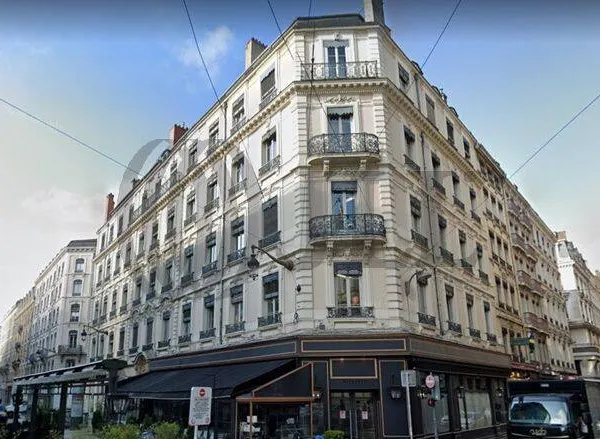 Bureau 160 m²
